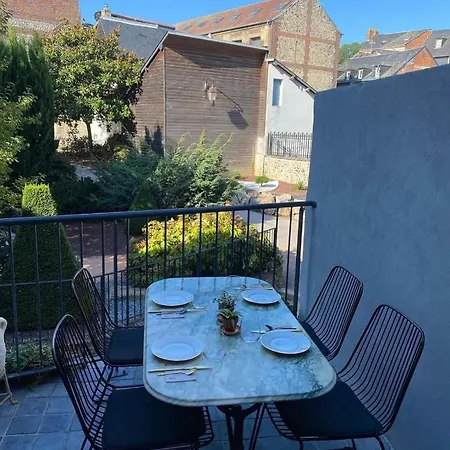 La Maison Du Tripot أونفلور