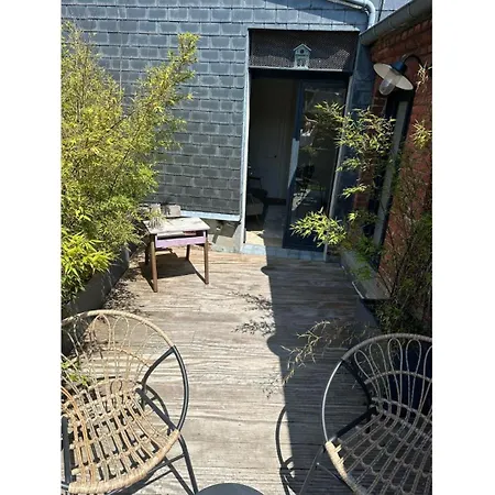 Couette-café La Maison Du Tripot 3*